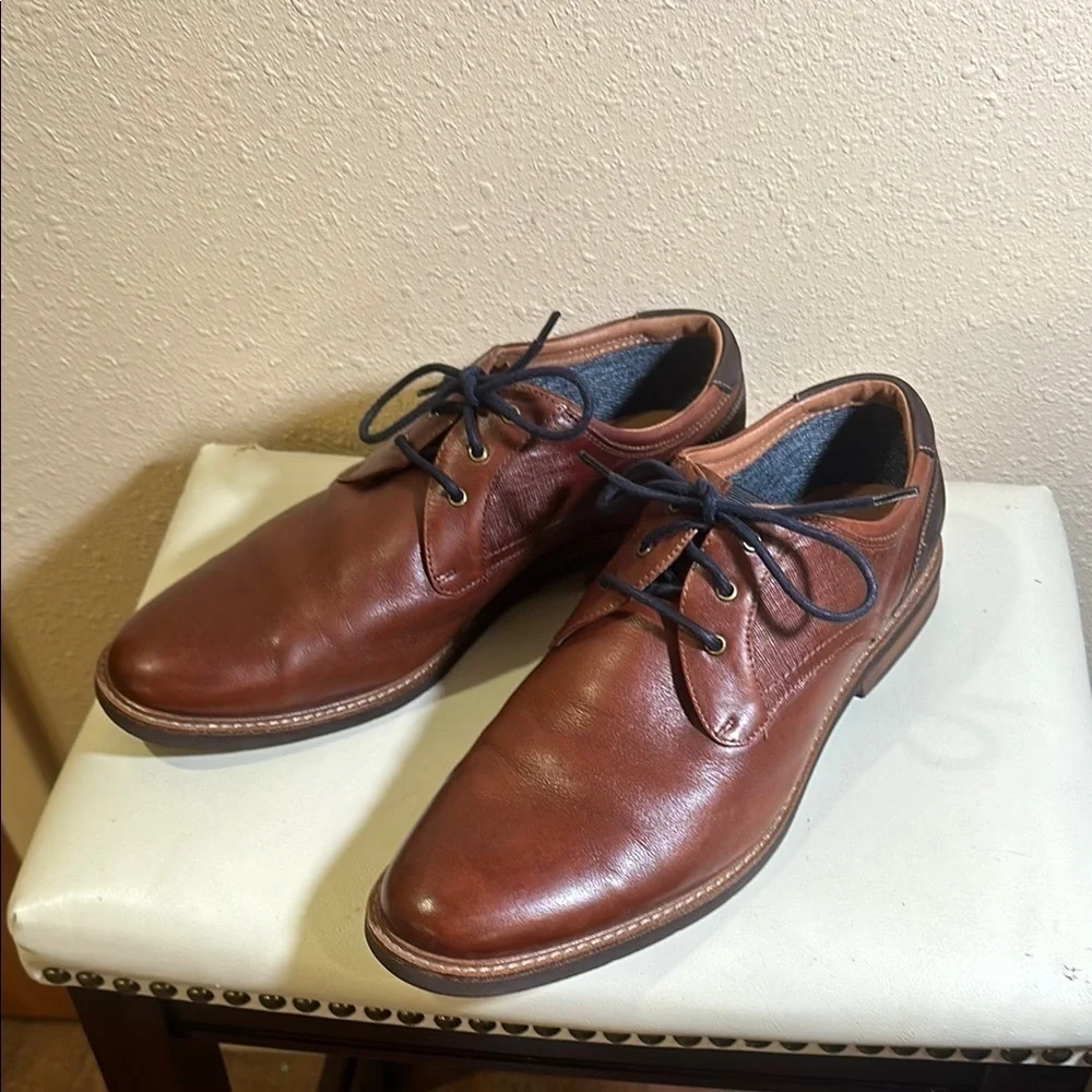 Florsheim Oxfords Size 11M